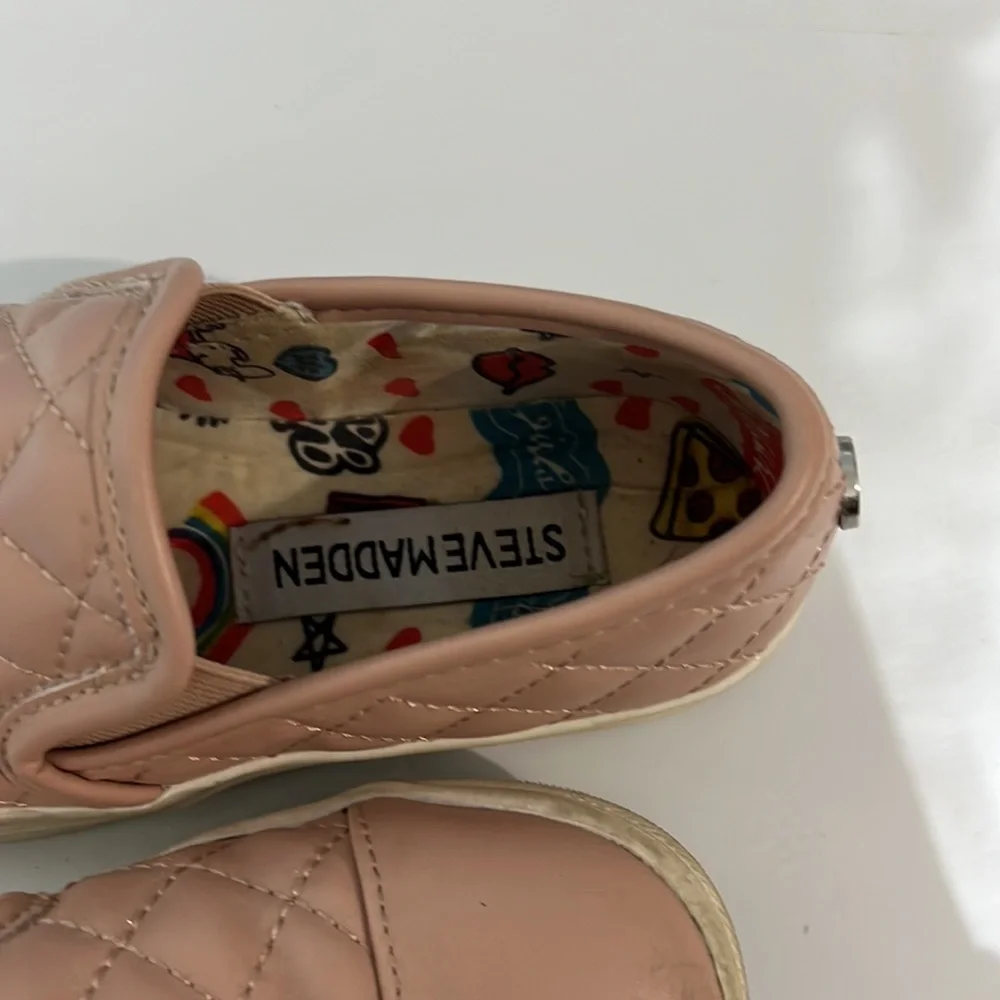 Girls Steve Madden slip ons